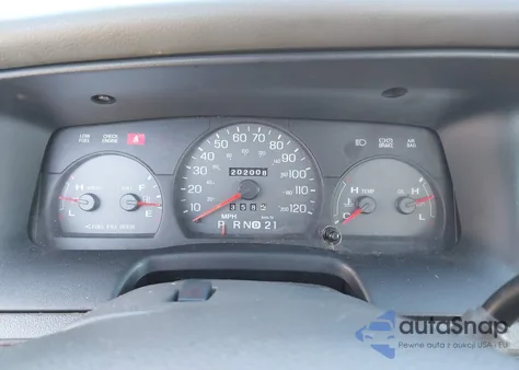 2005 Mercury Grand Marquis Gs из США, поврежденный, VIN 2MEFM74W25X625903